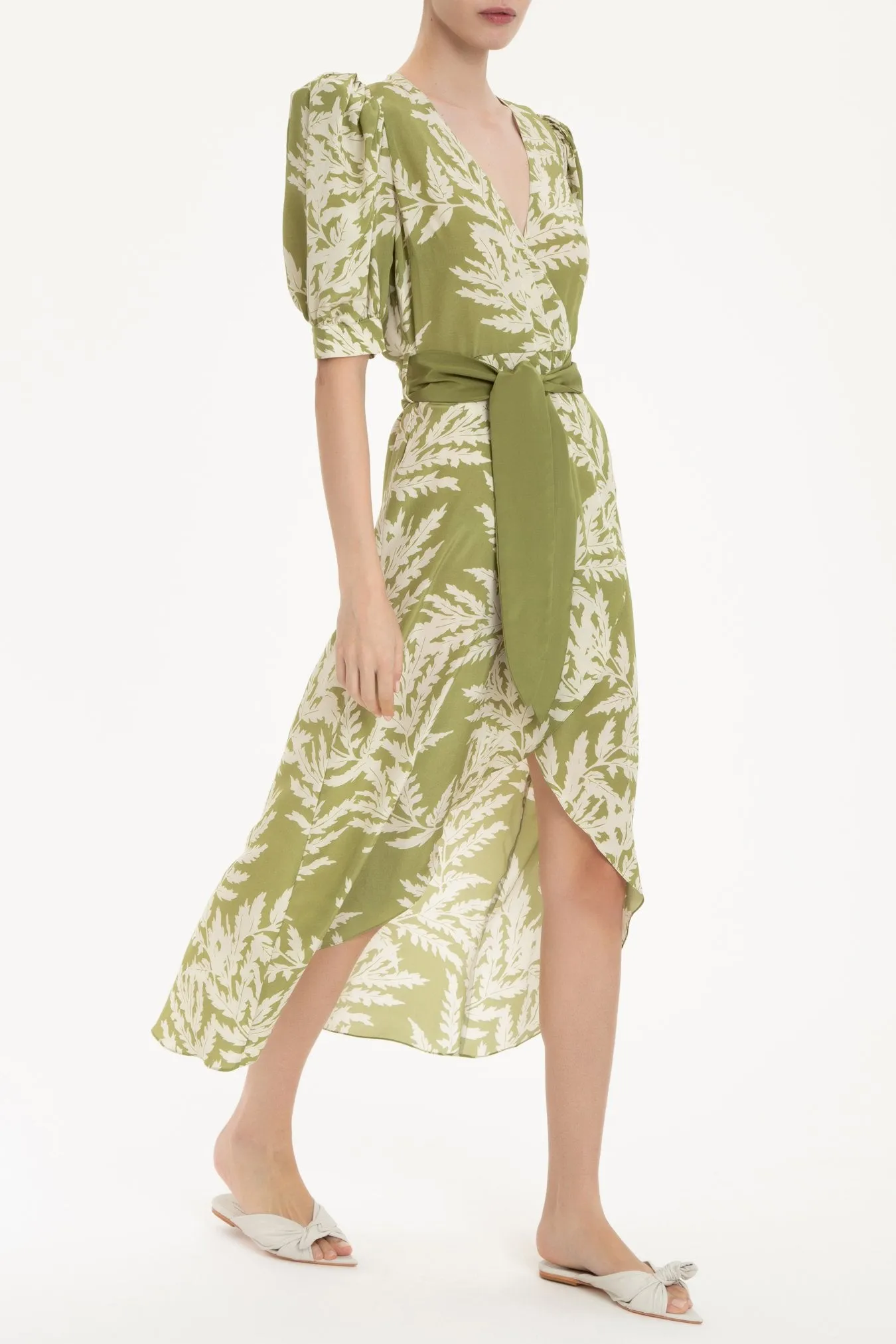 Elegant Classic Midi Silk Dress with Foliage Print and Sash Tie