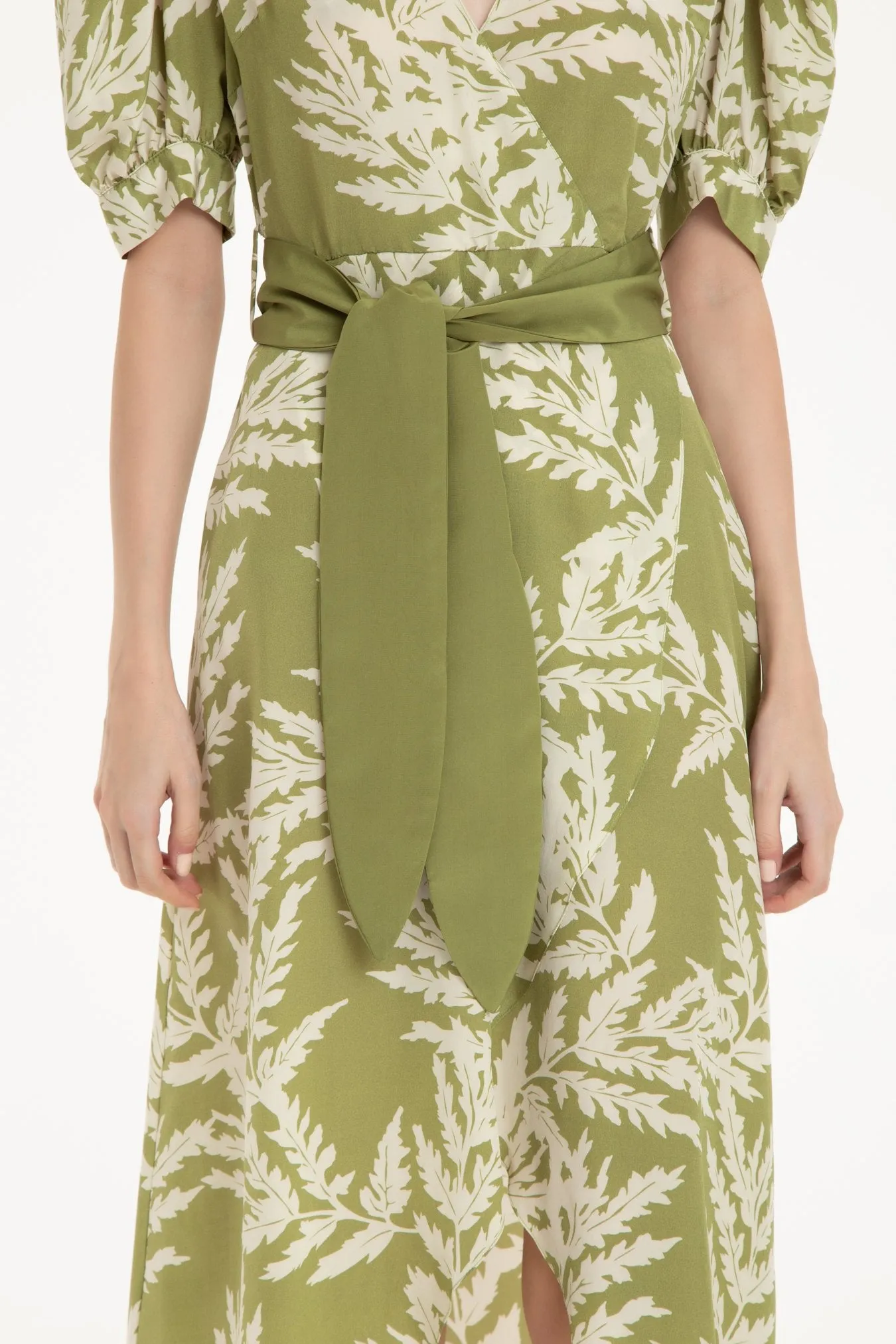 Elegant Classic Midi Silk Dress with Foliage Print and Sash Tie