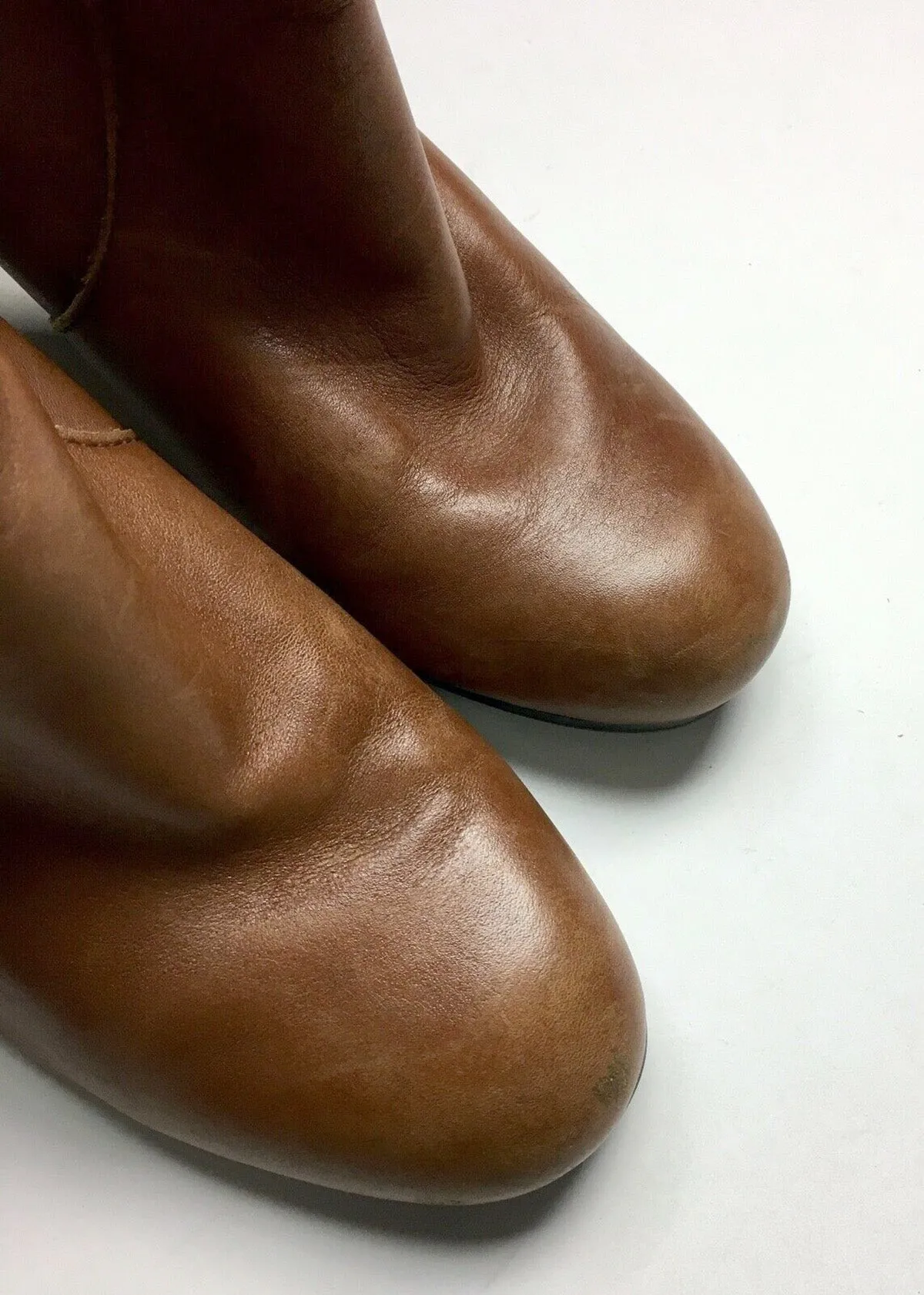 Liz Claiborne Size 10 Cognac Ankle Boots