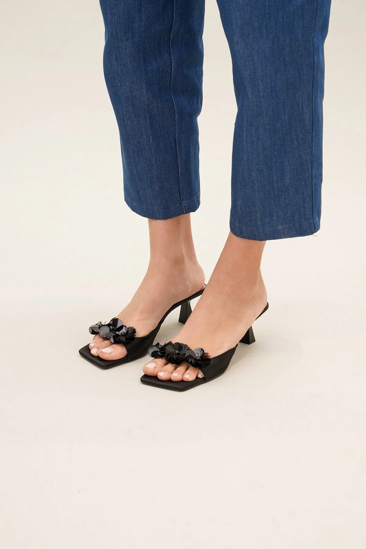 Paquerette Sandals