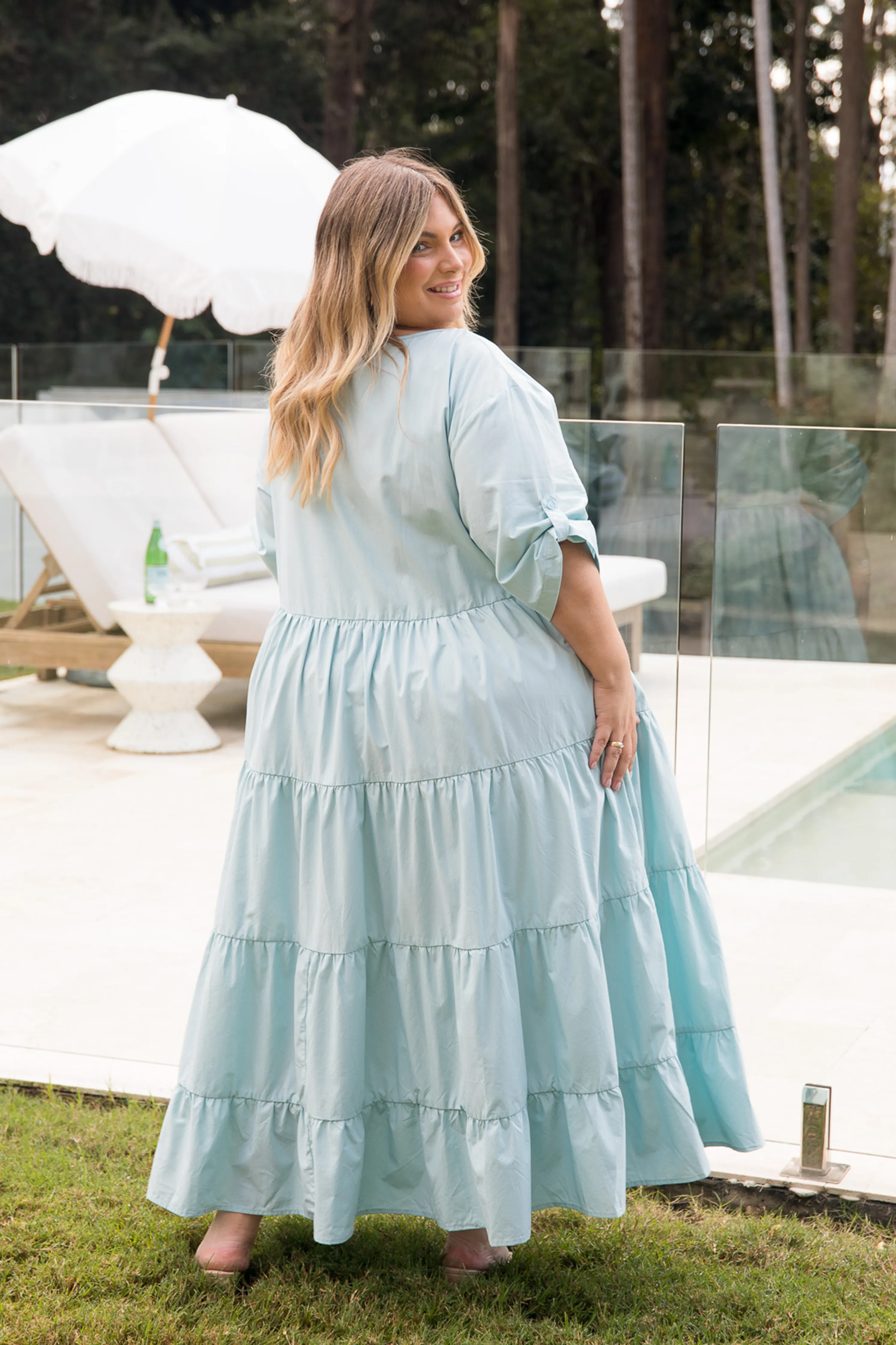 Elegant Waterfall Dress with Tropical Print - Perfect for Bermuda Getaways