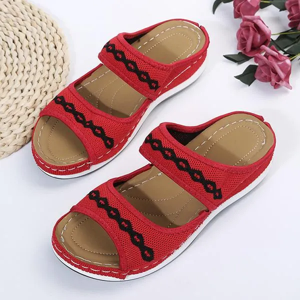 Women's Casual Low Wedge Flying Woven Slippers 09671065C